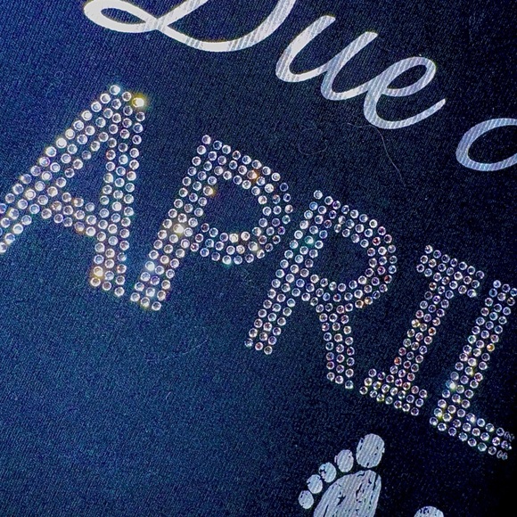 🤰Motherhood Maternity Black Rhinestone Tank - “Due in April” - size M *** NWT** - Picture 10 of 12